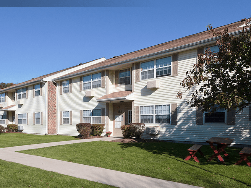 Lamplighter Village, Low Income Apartments