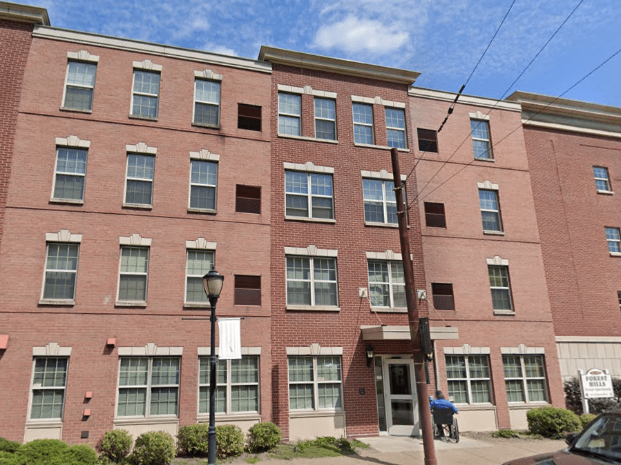 Forest Hills Apartments, Low Apartments